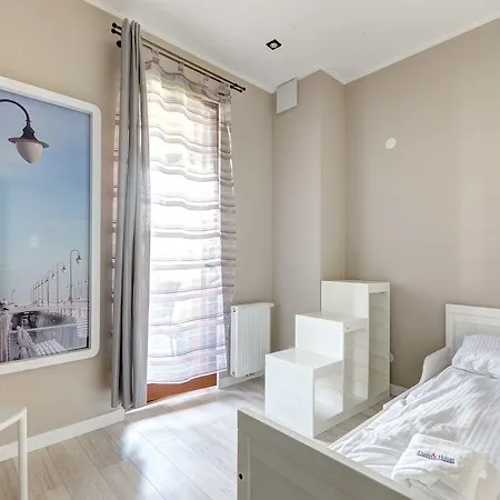 Dom & House - Nowe Orlowo Апартаменты Гдыня